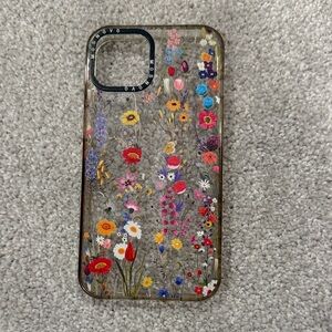 Floral Pattern iPhone 13 Case